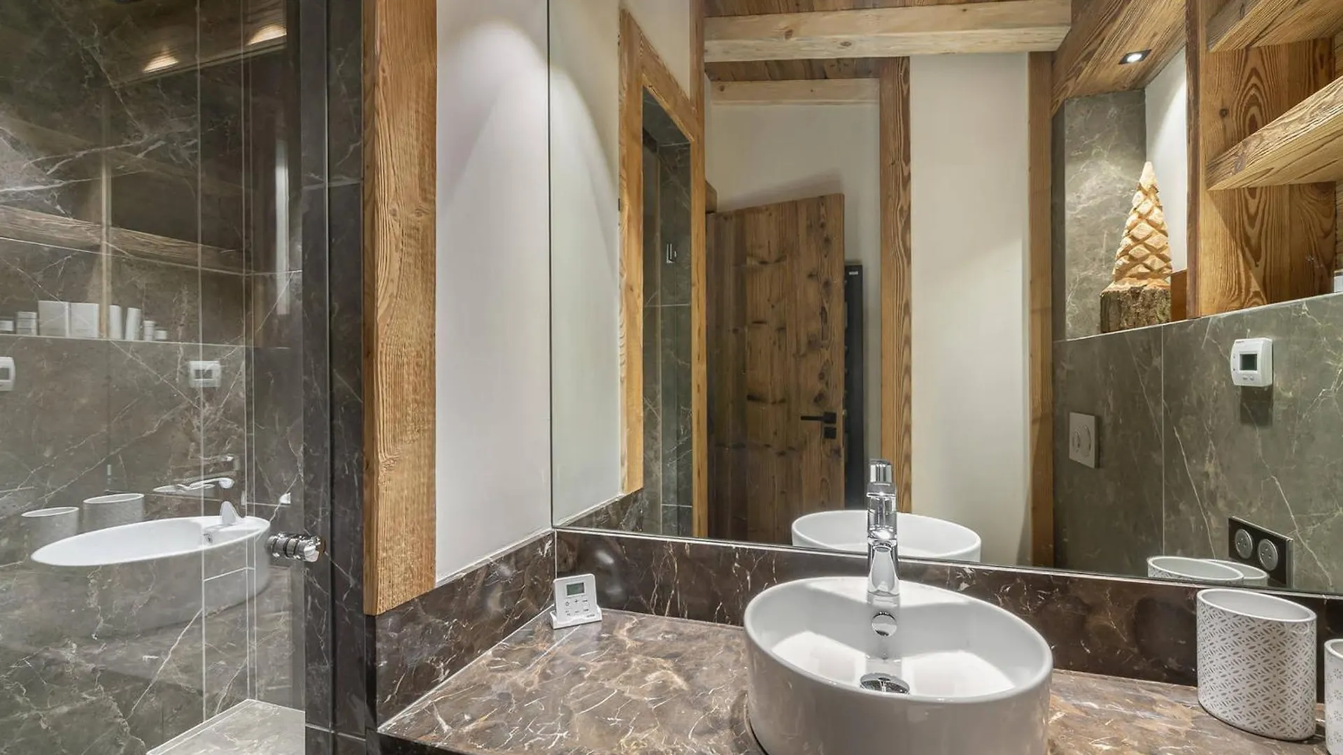Penthouse Chaleureux Au Pied Des Pistes A Val-D'Isere - Fr-1-844-1 Francja